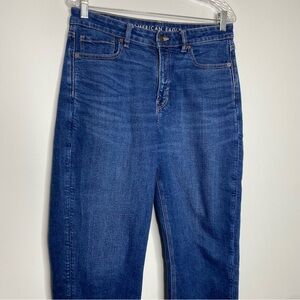 American Eagle Outfitters Mom Jean
